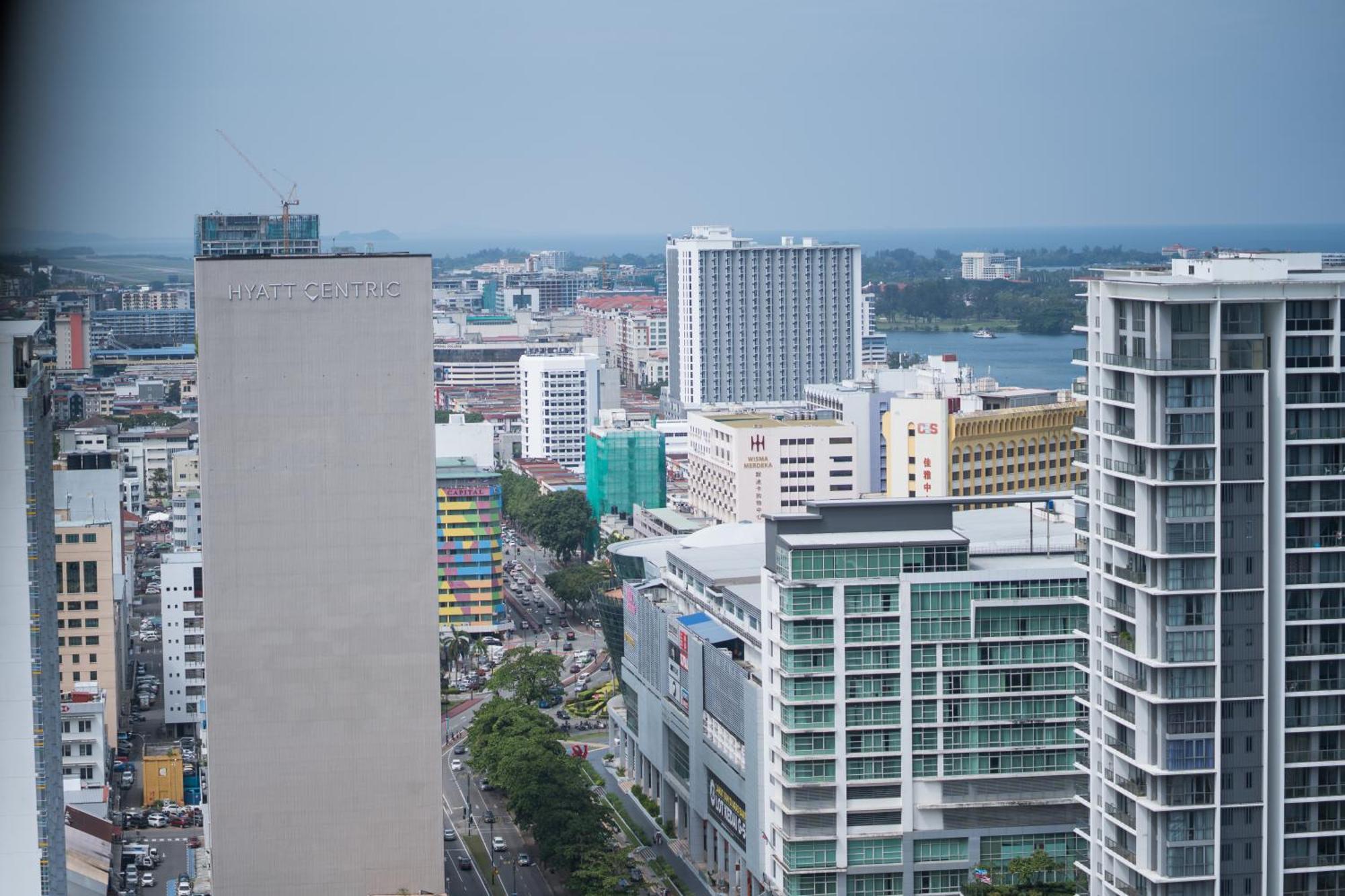 Petronella Suites Apartment @ Jesselton Quay Kota Kinabalu Luaran gambar